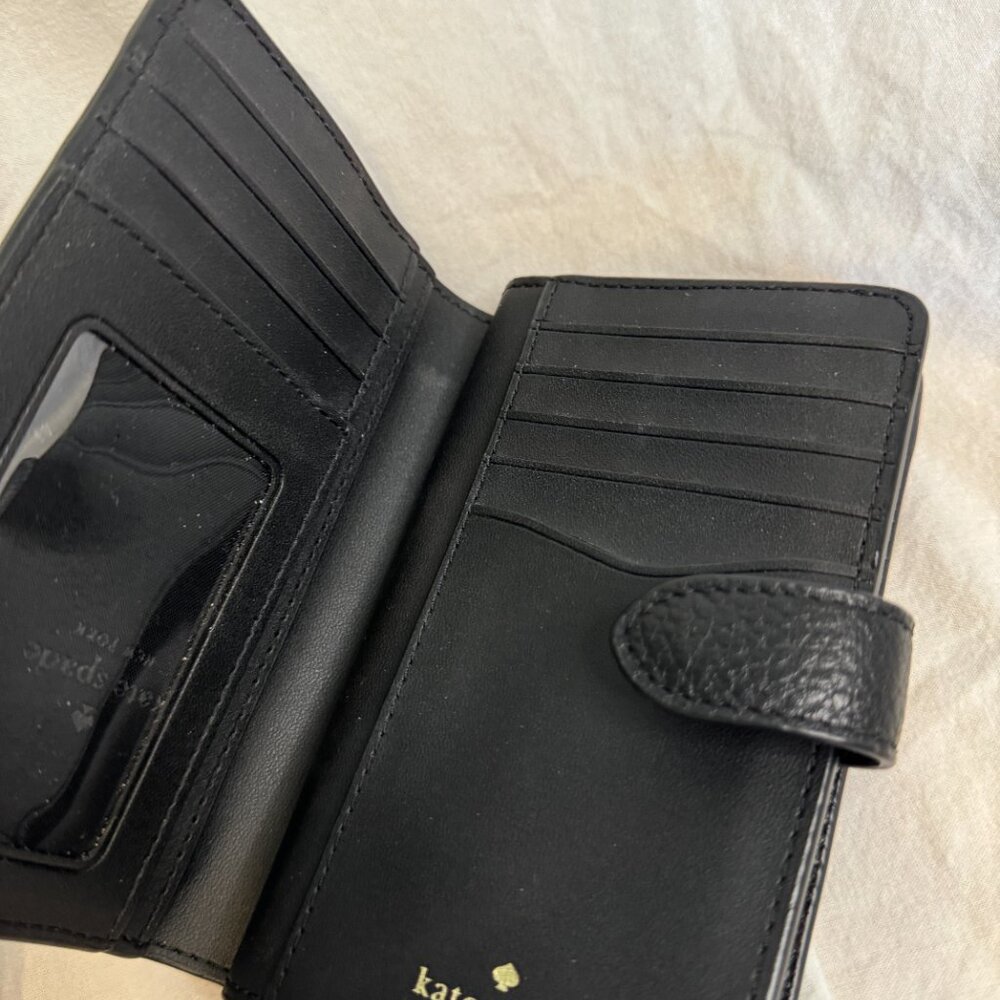 Kate Spade Wallet - Picture 3 of 4